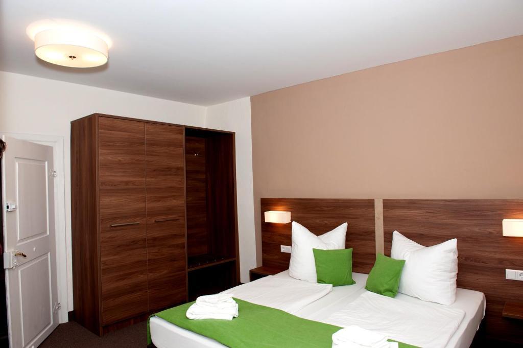Hotel Adler Eichstätt Pokoj fotografie